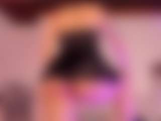 Live cam show with KiimLee - Ebony on CamwithHer