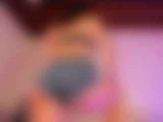 KiimLee's Live Sex Cam Show