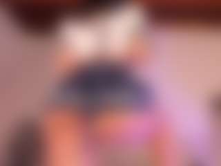 Live cam show with KiimLee - Ebony on Milfs Live | colombia