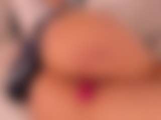 KiimLee's Live Sex Cam Show