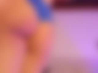 KiimLee's Live Sex Cam Show