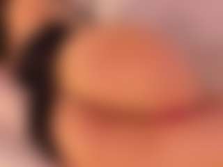 Live cam show with KiimLee - Smooth on Camsoda