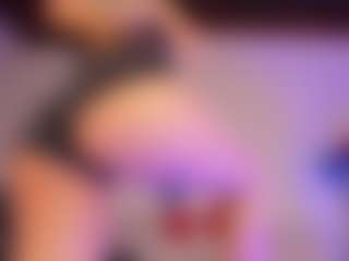 Live cam show with KiimLee - Pov on AdultVida.com