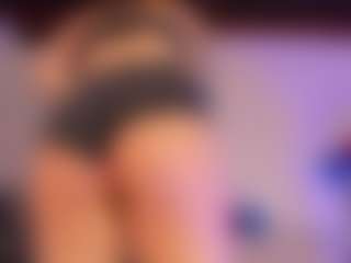 KiimLee's Live Sex Cam Show