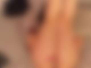 KiimLee's Live Sex Cam Show