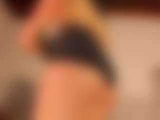KiimLee's Live Sex Cam Show