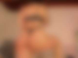 KiimLee's Live Sex Cam Show