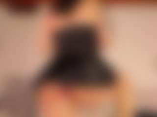 Live cam show with KiimLee - Sexwebcam Athletic on testsause.com