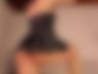 Live cam show with KiimLee - Black Lush on Lustler