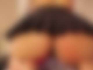 Live cam show with KiimLee - Facial Piercings on sexylive.show