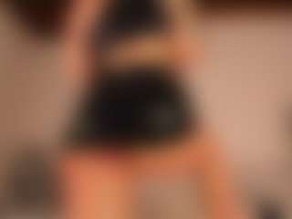 Live cam show with KiimLee - Creampie on livesuperchat.net