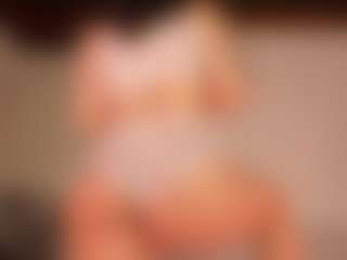 KiimLee's Live Sex Cam Show