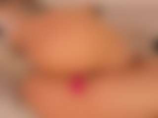 Live cam show with KiimLee - Fingering on camwithhim.com