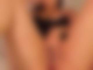 KiimLee's Live Sex Cam Show