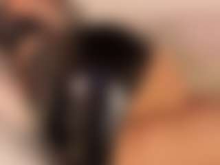 Live cam show with KiimLee - Deepthroat on xplaylive.com