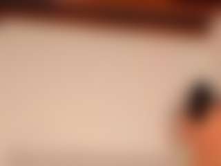 Live cam show with KiimLee - Ebony on xplaylive.com | colombia