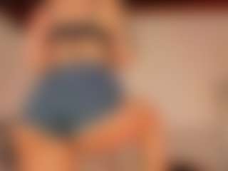 KiimLee's Live Sex Cam Show