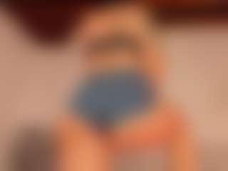 KiimLee's Live Sex Cam Show