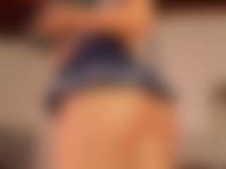 KiimLee's Live Sex Cam Show