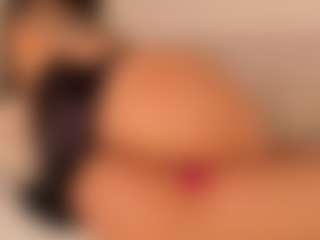 Live cam show with KiimLee - Ebony Big Ass on Camsoda Late Night