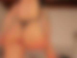 KiimLee's Live Sex Cam Show