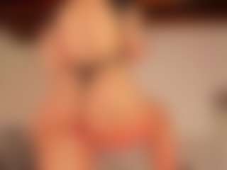KiimLee's Live Sex Cam Show