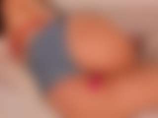 Live cam show with KiimLee - Blow on Camsoda