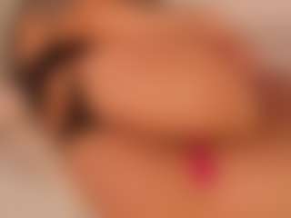 Live cam show with KiimLee - Athletic on instabang