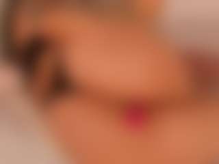 Live cam show with KiimLee - Erotic Dance on boobsie.com