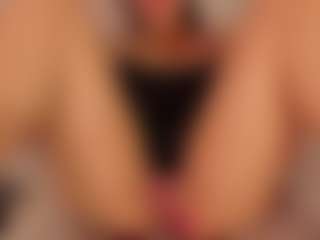 KiimLee's Live Sex Cam Show