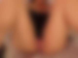 KiimLee's Live Sex Cam Show