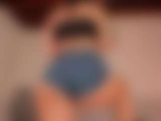 KiimLee's Live Sex Cam Show