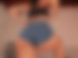 KiimLee's Live Sex Cam Show