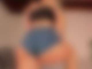 KiimLee's Live Sex Cam Show