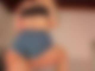 KiimLee's Live Sex Cam Show