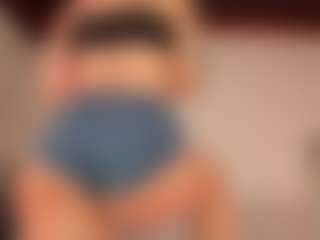 KiimLee's Live Sex Cam Show