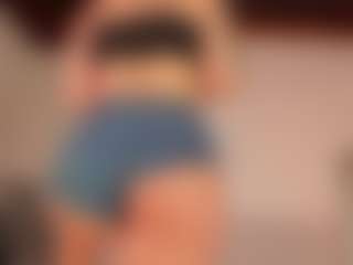 KiimLee's Live Sex Cam Show