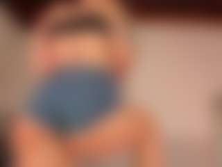 KiimLee's Live Sex Cam Show