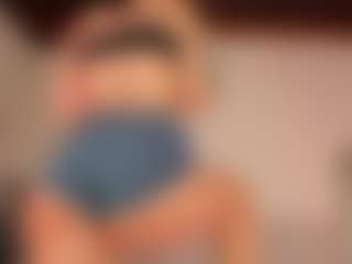 KiimLee's Live Sex Cam Show