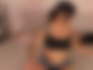 KiimLee's Live Sex Cam Show
