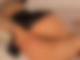 Live cam show with KiimLee - Arab Small Tits on Camsoda