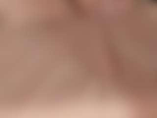 Live cam show with KiimLee - Freak on liverealitysex.com