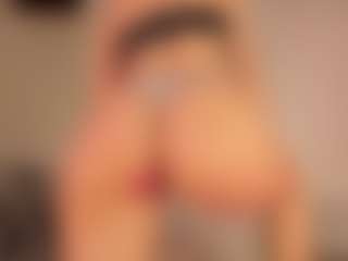 KiimLee's Live Sex Cam Show