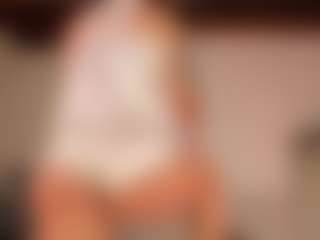 KiimLee's Live Sex Cam Show