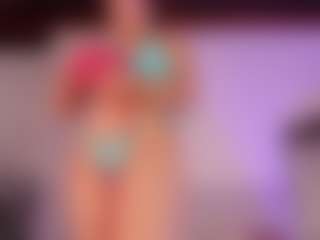 Live cam show with KiimLee - Black Squirt on https://playwithruby.com