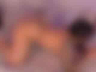 Live cam show with KiimLee - Spank Black on CamwithHer