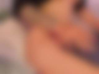 Live cam show with KiimLee - Black HD on Gym Cam Girls