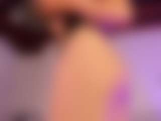 KiimLee's Live Sex Cam Show