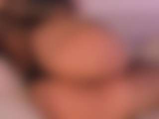 Live cam show with KiimLee - Toys on Gym Cam Girls