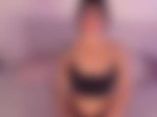 KiimLee's Live Sex Cam Show